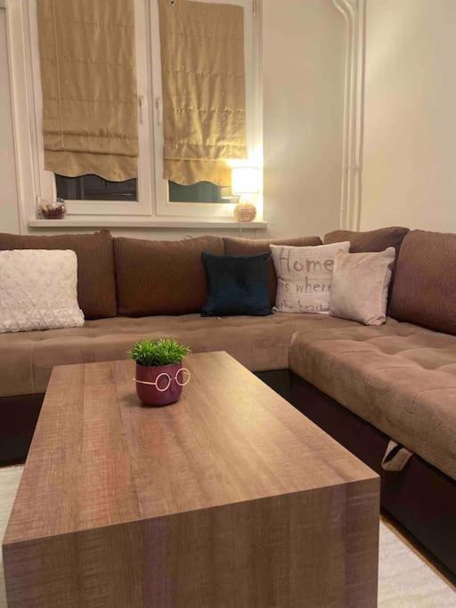 Mona Apartment *